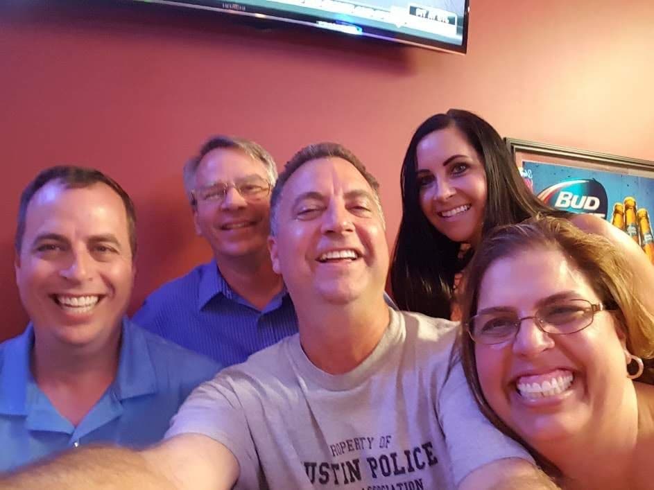 The Brain Trust — Family Reunion Trivia Champions